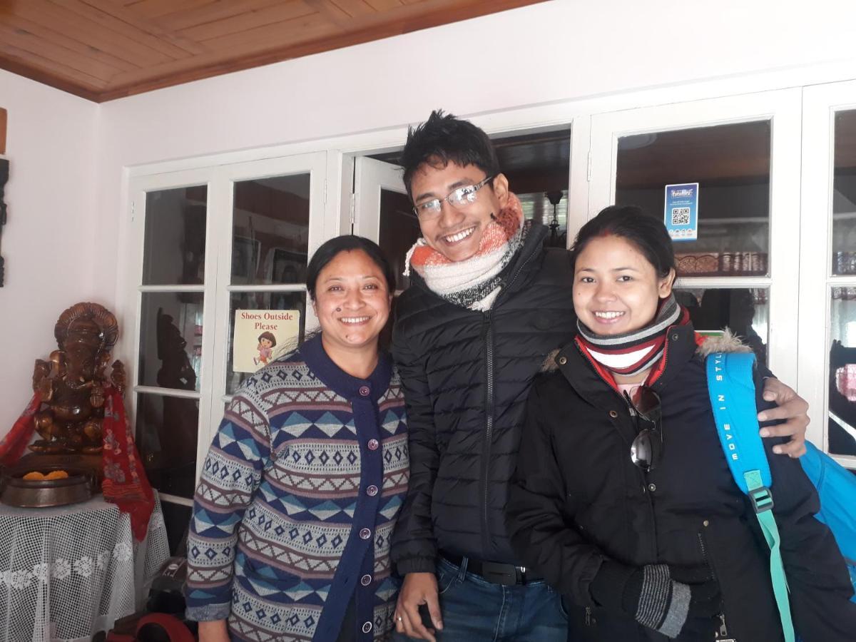 Little Singamari Home Stay Darjeeling  Eksteriør bilde